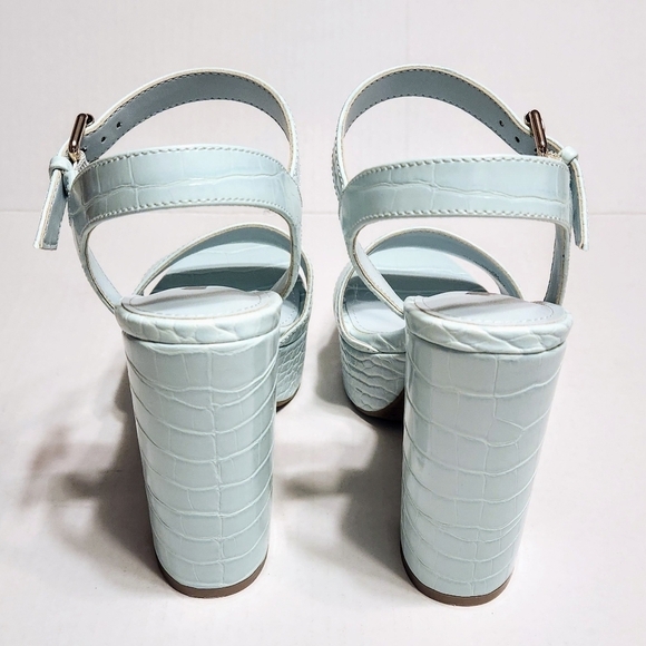 ❗️SOLD❗️Guess Gabeli NEW Faux Croc Ankle Strap Platform Block Heel Sandals Blue - Picture 6 of 11